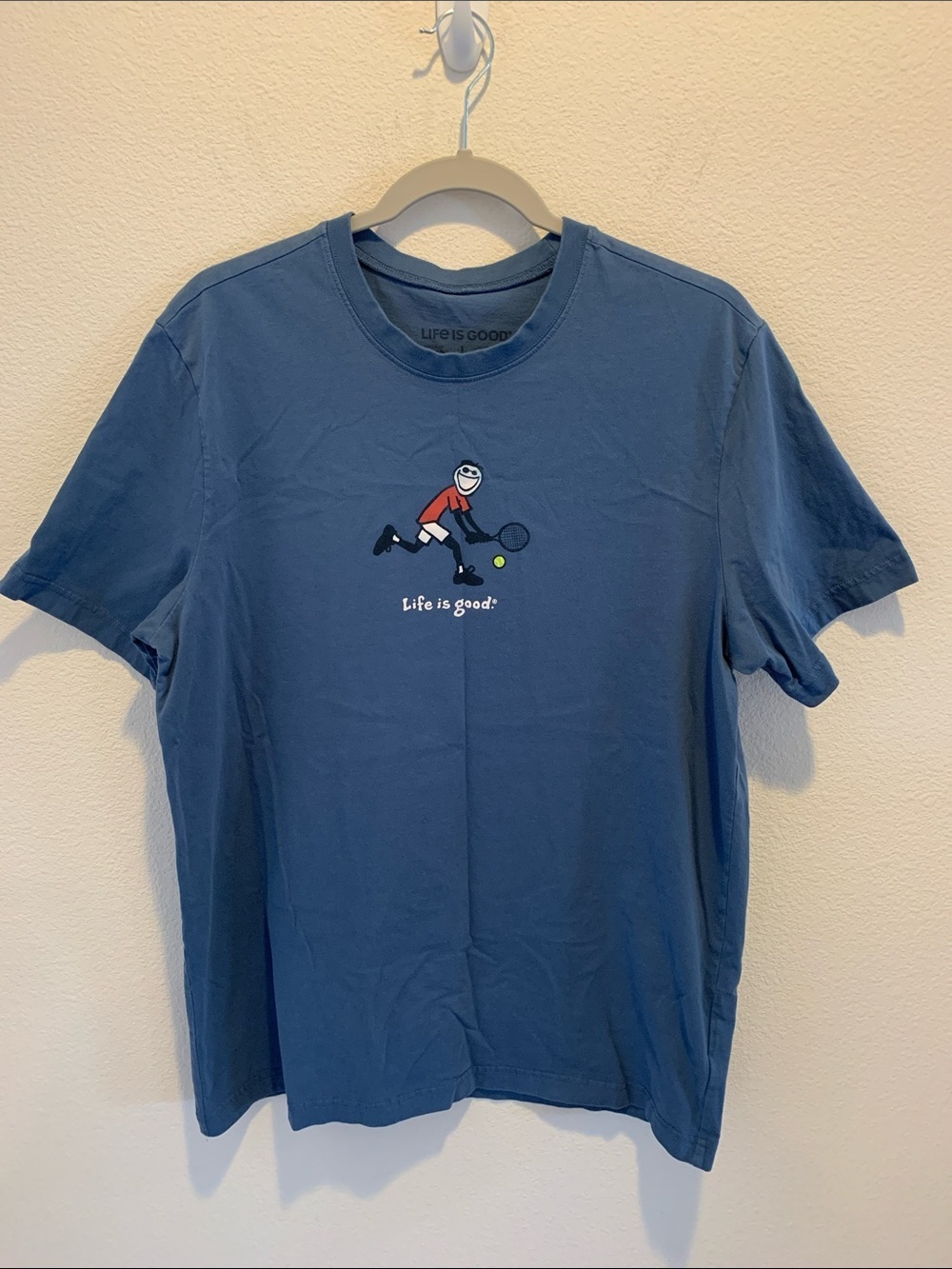 Life Is Good Men's Jake Crusher Tee in Vintage Blue. Tennis Graphic Tee. Soft.​​